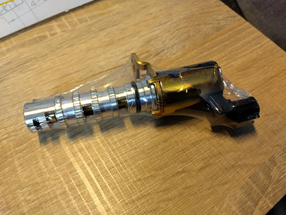 Suzuki Swift ZC33 1.4 Turbo Sport super powerful VVT solenoid brand-new - Image 2 of 4