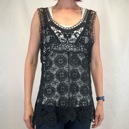 Keren Hart Women's Black Open Crochet Lace V Neck Tank Top Overlay L LG Large