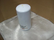Luber-Finer Oil Filter LFP670 - With dent in the top