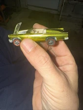 HOT WHEELS Redline CLASSIC 57 BIRD -  Antifreeze Green, White Interior