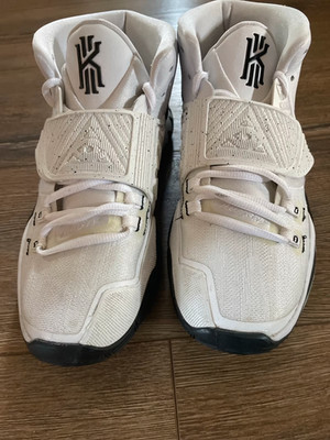 Nike Kyrie 6 Oreo BQ4630-100 Kyrie Irving guter Zustand Größe 42,5