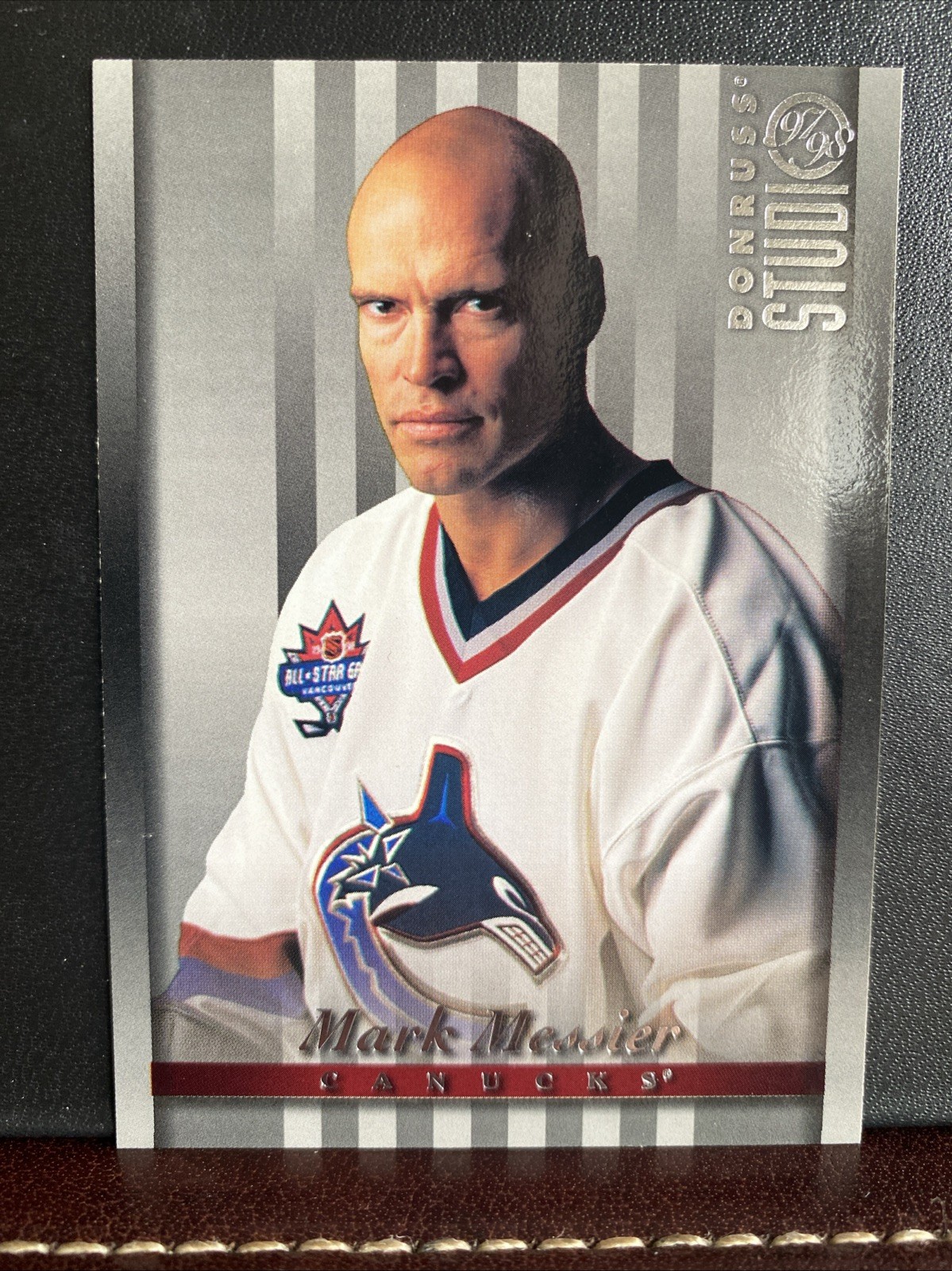 1997-98 Donruss Studio Hockey Mark Messier Canucks #9 Hockey