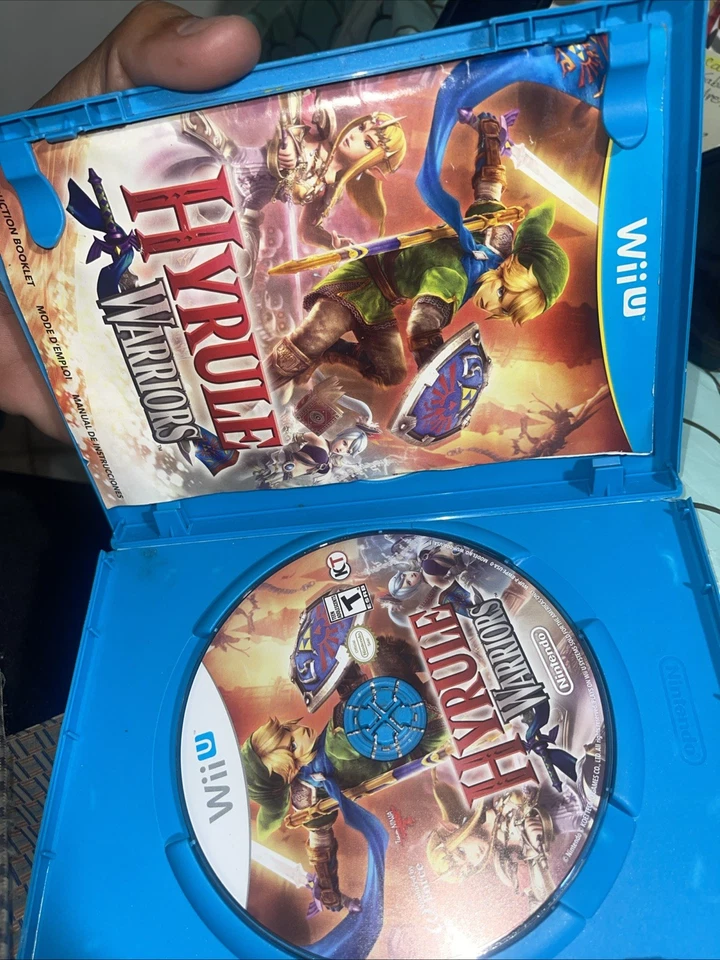 The Legend of Zelda: Hyrule Warriors (Wii U, 2014) Tested Disc & Case - Image 2 of 3