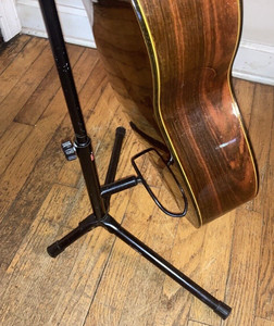 Adam's Musician's Gear Electric, Acoustic and Bass Guitar 3FT Stand Black