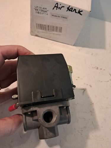 Lefoo Air Compressor Pressure Switch Control Valve 95-125 PSI 4 Ports Control - Picture 10 of 11