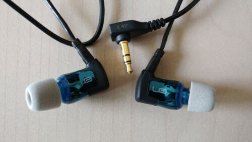 オーディオ機器 イヤフォン Ultimate Ears TripleFi 10 In-Ear Only Headphones - Black/Blue for 