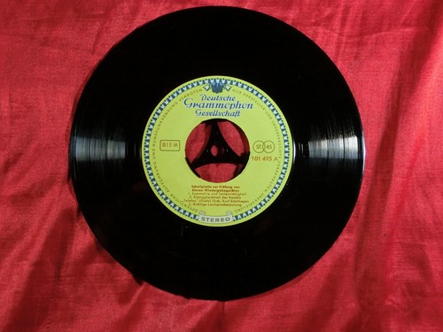 SCHALLPLATTE ZUR PRÜFUNG VON STEREO-WIEDERGABEGERÄTEN 45 U/m DGG TULIP - Imagen 2 de 3