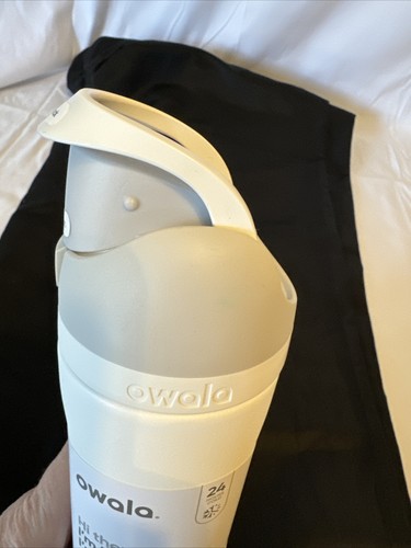 Owala FreeSip 24 oz. Vacuum Insulated Stainless Steel Water Bottle White - 第 6/6 張圖片