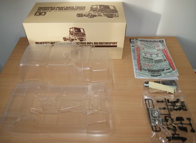 Tamiya 51654 Mercedes-Benz Race Truck 