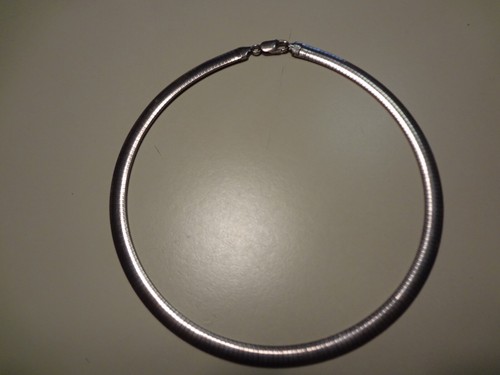 #178 VINTAGE STERLING SILVER CHOKER ATI 