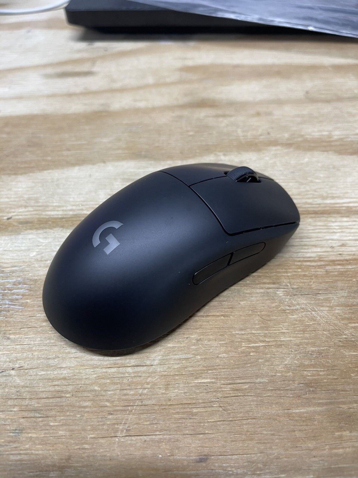 Logitech - PRO Lightweight Wireless Gaming Mouse Only No Dongle