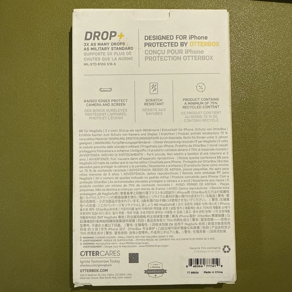 Funda delgada OtterBox Lumen MagSafe - Verde/Transparente - iPhone 16 Pro Max Foto 3 de 3