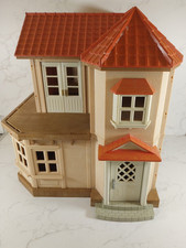 Sylvanian Families - Willow Hall - Missing Balcony Fence