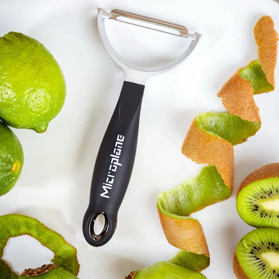 MICROPLANE PELAPATATE  LAMA SEGHETTATA 48082 - Immagine 3 di 4