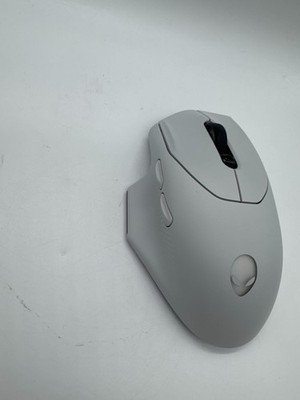 Alienware AW620M Wireless Gaming Mouse   Lunar Light