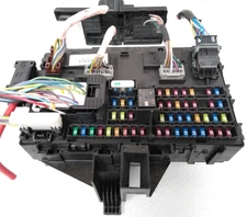 DC3T-14B476-DA Ford 2011-2013 F150 F250 F350 Fuse Box Interior Relay Module A24