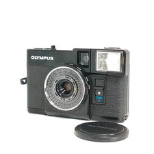 Appareil photo argentique 35 mm demi cadre noir Olympus Pen EF All Works "...