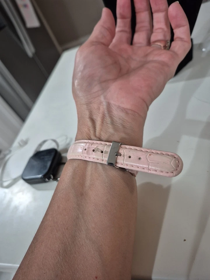 2007 NY YANKEES Game Time LADIES MLB PINK WATCH MLB NEW AND WORKING - Image 3 of 4