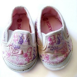 roxy baby shoes
