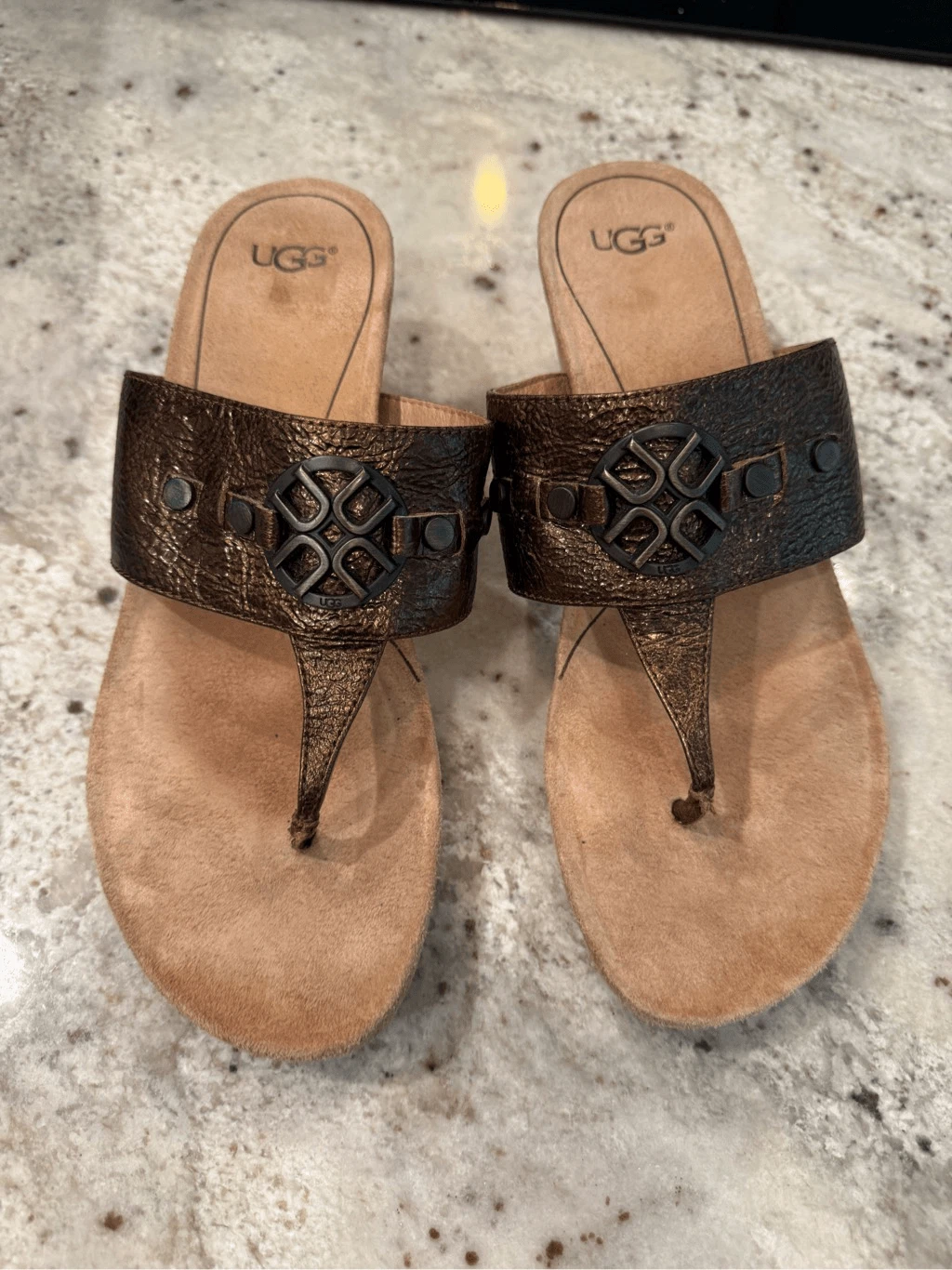 Sandali Ugg bronzo pelle sughero zeppa tg 8 usati in ottime condizioni