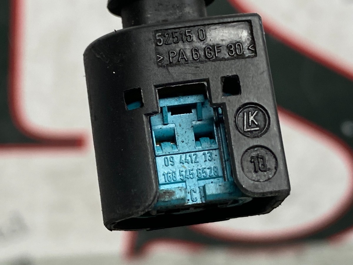 AS) GENUINE MERCEDES BENZ WIRING LOOM PLUG CONNECTOR A1685456528  