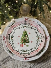  Potter's Studio CHRISTMAS TREE PINK Dinner & Salad Plates Ceramic Bows BEAUTY