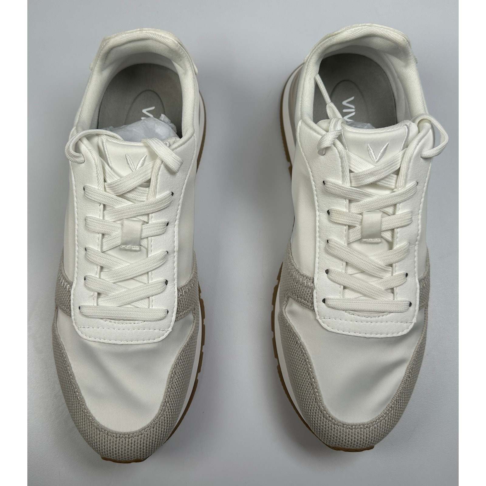 VIVAIA Unisex Allegro Satin Luxe Sneakers White Size W9 M7.5 NIB #08S image 7
