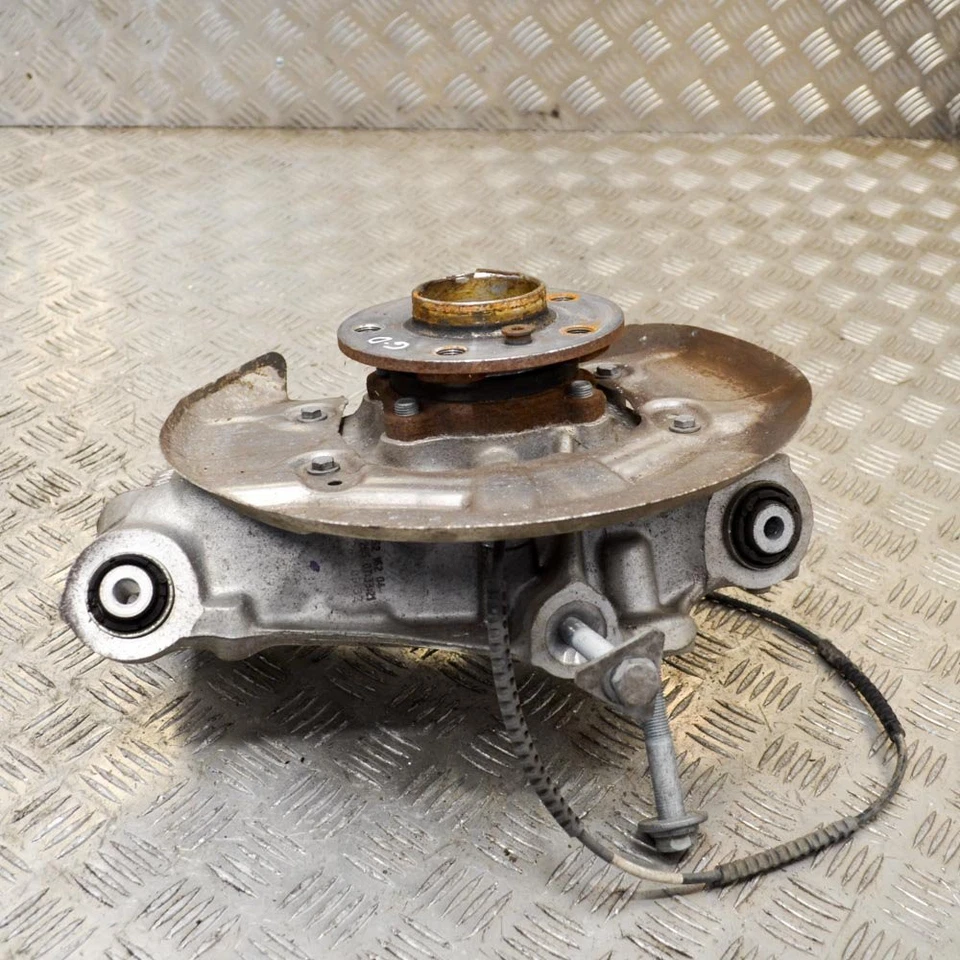 BMW I3 I01 Rear Wheel Hub Axle Right 6852162 125KW 2018 Foto 2 de 4