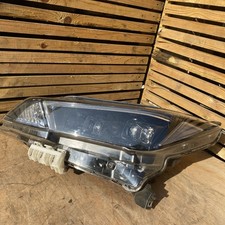 NISSAN LEAF MK2 (ZE1A) On PASSENGERS SIDE HEADLIGHT 26060-6WK8A Left led “18-24