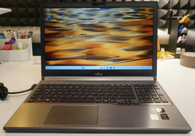 Fujitsu Lifebook E754 | Core i5 | 8 GB RAM | 500GB | Win 11 Pro + Office 2024