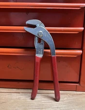 Blue Point PWP7 Tongue Groove slip Joint Adjustable Pipe Wrench Pliers