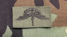 US Army Basic Military Freefall Parachutist Badge BDU Sew-On OD Green HALO