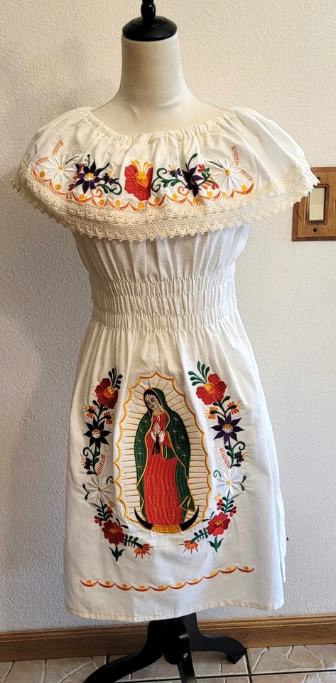 Virgen de Guadalupe Embroidery Mexican Dress / Our Lady of Guadalupe Campesino M - Image 3 of 3
