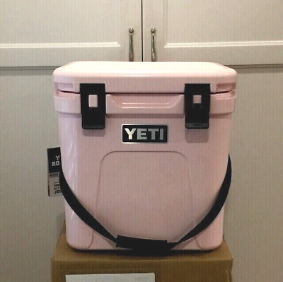 YETI / Roadie 24 Hard Cooler - Ice Pink