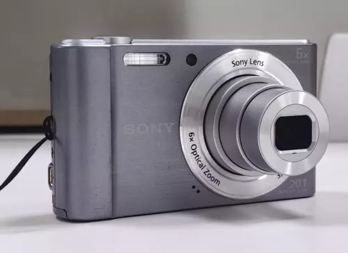 Sony Cyber-shot DSC-W810 CCD Digital Camera Silver Grey-85% New - Picture 1 of 8
