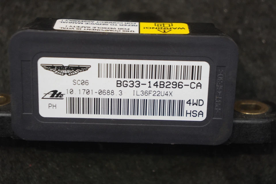 Módulo de control del sensor de velocidad de guiñada BG33-14B296-CA OEM Aston Martin V12 Vantage 2017 Foto 3 de 3