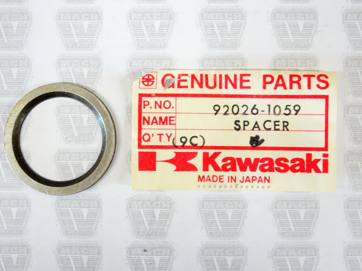 Kawasaki NOS NEW 92026-1059 Spacer 25x34x2.3 KZ ZX KZ1300