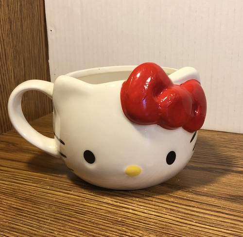 Hello Kitty 3D Collectible Coffee Mug Tea Cup Jumbo Cat Ceramic 20 oz Sanrio NEW - Picture 16 of 16
