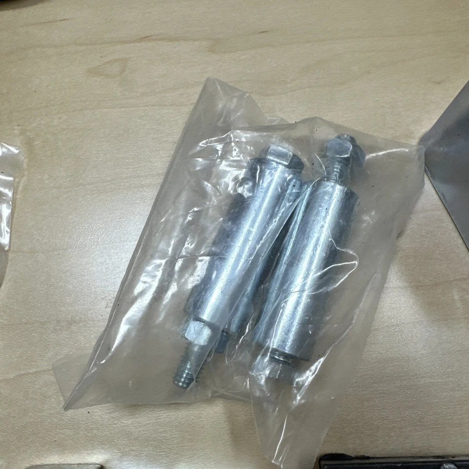 Bully Black Aluminum Side Step for Multiple trucks AS-600SB Lot Of 2 Ram 09-18 - Image 3 of 4