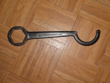 Vintage Very Rare Chalmers Detroit Motor Co. F2714 Wheel Wrench