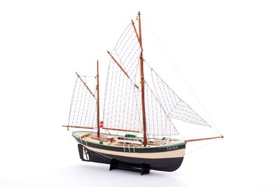 Billing Boats 200 Dana Fischkutter 1:60 Holzbausatz Neu OVP