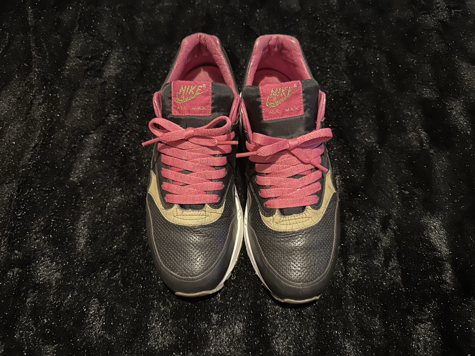 Nike Kid Robot x Air Max 1 Black Size UK6(40) Very Rare image 4