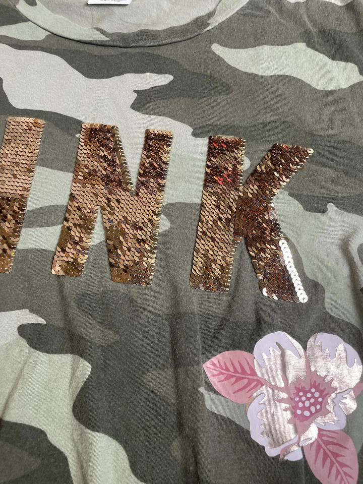 Camiseta feminina rosa Victoria's Secret grande verde camuflada logotipo lantejoulas BLING - Imagem 4 de 4