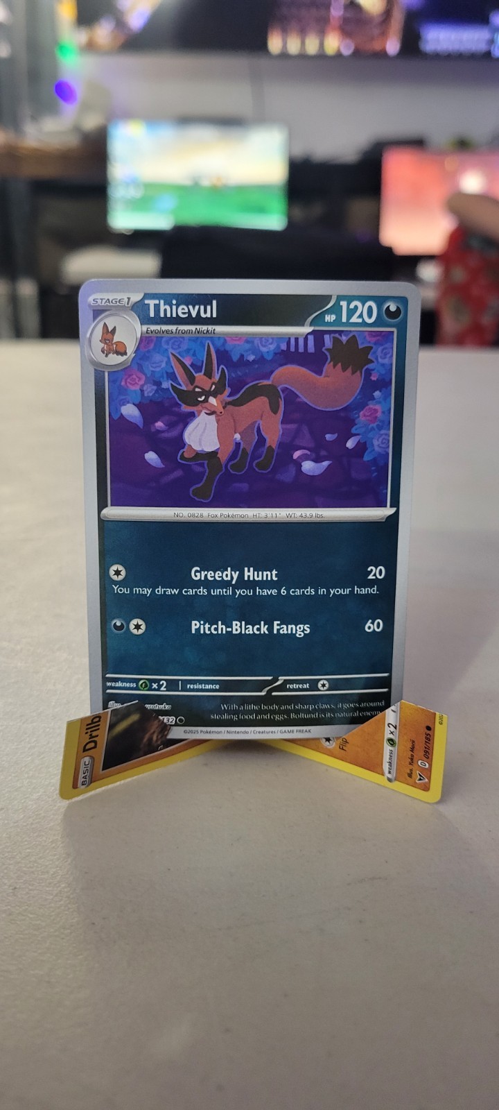 Thievul 090/132 Me01: Mega Evolution Reverse Holo