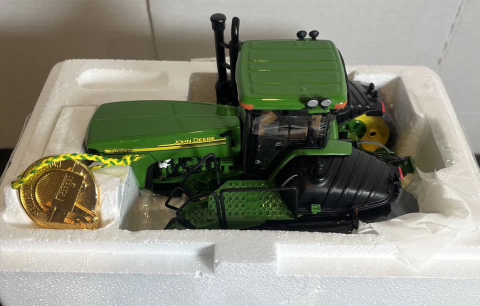 1/32 Ertl Farm Toy John Deere 9420T With Tracks DieCast Tractor Precision #2 - Image 3 of 4