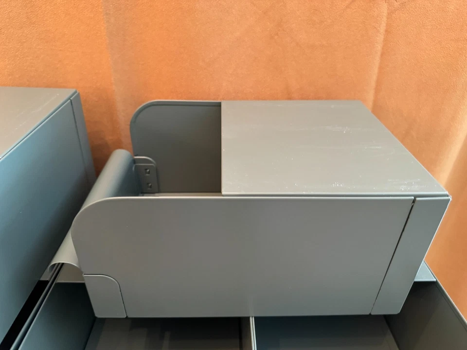 Lote IKEA 10 REJSA caixa de armazenamento lixeira de metal cinza verde 7 x 9 3/4 x 5 média 804.577. - Imagem 4 de 4