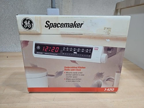 Vintage GE Spacemaker Under Cabinet Kitchen Radio AM/FM Clock 7-4212 NEW 80s 90s