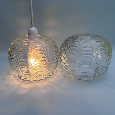 Vintage Paar Glas Lampenschirme Ripple Design Mid Century Hausbeleuchtung