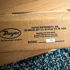 Dwyer A-306 HVAC Sensor, MPN A-306 T30AK, Red/White