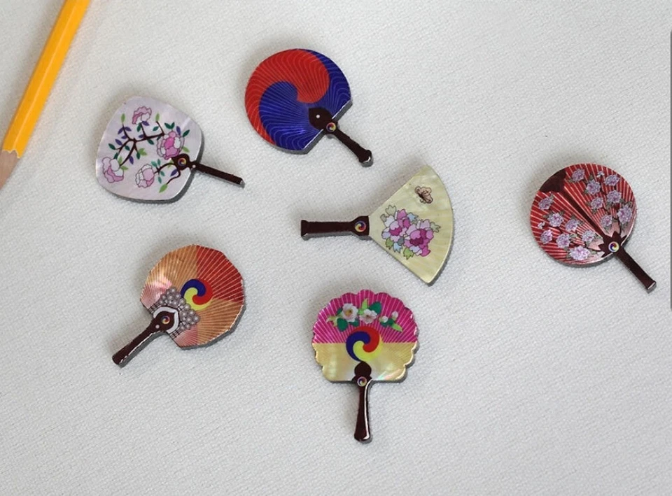 Refrigerator Magnets Korean Crafts Made with Mother of Pearl - Image 3 of 3